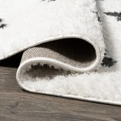 Cristo Berber Geometric Shag Indoor Area Rug - JONATHAN Y 11 Cristo Berber Geometric Shag Indoor Area Rug - JONATHAN Y -Home Decor Store GUEST 08579bc9 e7ac 425b a2d6 b087aef617e9