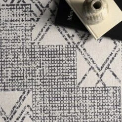 NuLOOM Mia Machine Washable Geometric Medallion Area Rug 18 NuLOOM Mia Machine Washable Geometric Medallion Area Rug -Home Decor Store GUEST 0b2f921b 64ca 41d5 b713 0988ad883a12