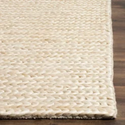 Carlene Solid Woven Rug - Safavieh