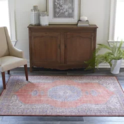 2'x3' Medallion Loomed Accent Rug Red/Blue - Momeni -Home Decor Store GUEST 6e3c0987 4609 4326 8a98 44e21ab77ee6