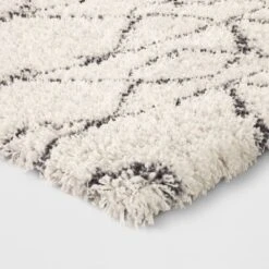 Geometric Design Woven Rug - Project 62