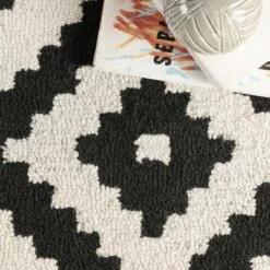 NuLOOM Kellee Hand Tufted Geometric Wool Area Rug -Home Decor Store GUEST b06f88ac 20a9 4ad3 818f 92238166071f