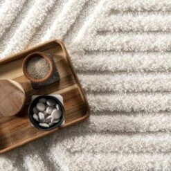 NuLOOM Risette Geometric Shag Tassel Area Rug 14 NuLOOM Risette Geometric Shag Tassel Area Rug -Home Decor Store GUEST b7a6fe16 62c7 43fd 8e46 65780edb7930