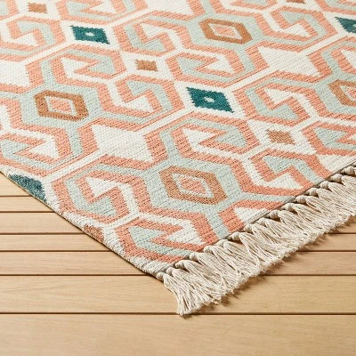 Tapestry Ogee Medallion Rug Blush - Opalhouse™ Designed With Jungalow™ 4 Tapestry Ogee Medallion Rug Blush - Opalhouse™ Designed With Jungalow™ - Image 2