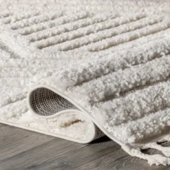 NuLOOM Risette Geometric Shag Tassel Area Rug 12 NuLOOM Risette Geometric Shag Tassel Area Rug -Home Decor Store GUEST d8e9588b 8c42 4485 a792 3404d130585c