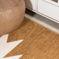 Chayton Minimalist Geometric Machine-Washable Area Rug - JONATHAN Y 13 Chayton Minimalist Geometric Machine-Washable Area Rug - JONATHAN Y -Home Decor Store GUEST e3515a1d 1aaf 43c3 9dcd c9f63f94ab3d