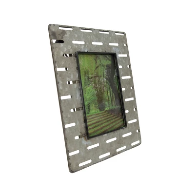 4x6 Inches Galvanized Metal & Glass Photo Frame - Foreside Home & Garden 3 4x6 Inches Galvanized Metal & Glass Photo Frame - Foreside Home & Garden